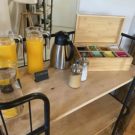 Mama Mia - Budgetverblijf Hostel *