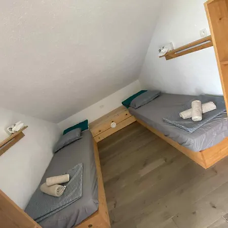 Mama Mia - Budgetverblijf Hostel *