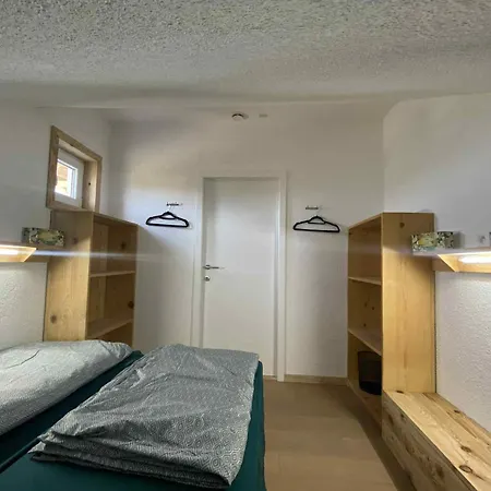 Mama Mia - Budgetverblijf Hostel *