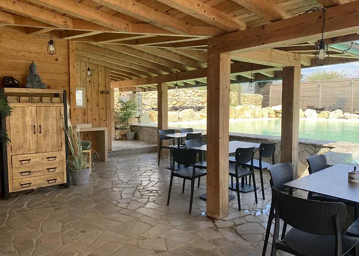 Mama Mia - Budgetverblijf