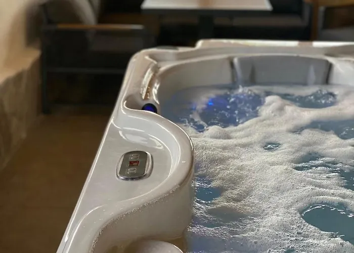 Mama Mia - Budgetverblijf 旅馆 Zaton Obrovacki