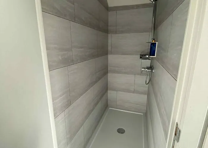 Mama Mia - Budgetverblijf Хостел