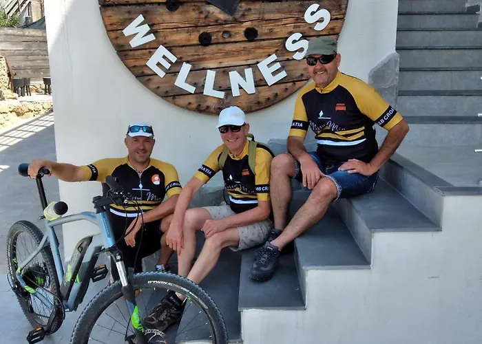 Mama Mia - Budgetverblijf * Zaton Obrovacki