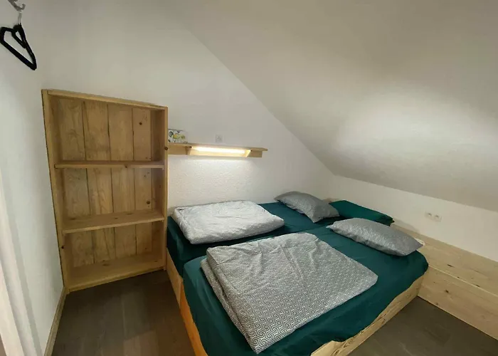 Хостел Mama Mia - Budgetverblijf Zaton Obrovacki